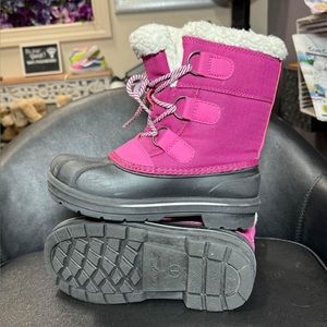 Cat And Jack Girl snow boots
